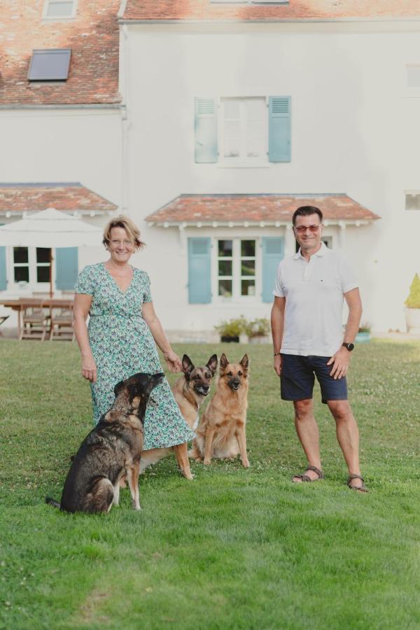 Domaine De Jouarre Bed & Breakfast ภายนอก รูปภาพ