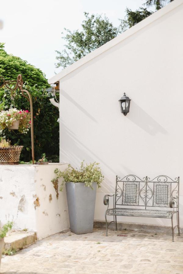 Domaine De Jouarre Bed & Breakfast ภายนอก รูปภาพ